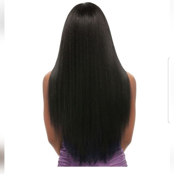 Lace front wig - Picture 14 of 14